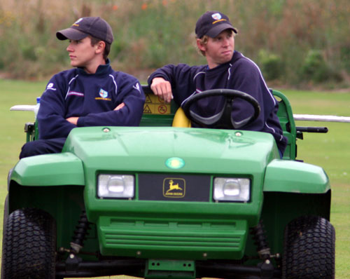 The ground staff chill out (©CricketEurope)