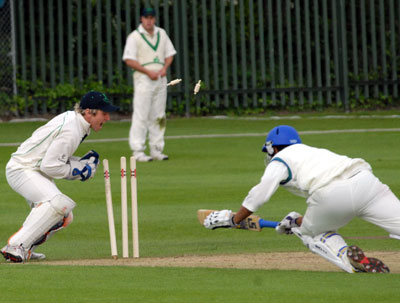 Prinsloo is run out (©CricketEurope)