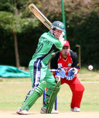 Eoin Morgan square cuts (©CricketEurope)