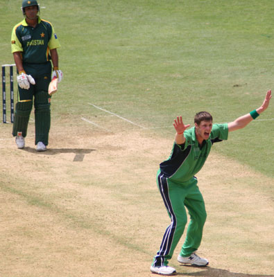 A big appeal by Rankin (©CricketEurope)