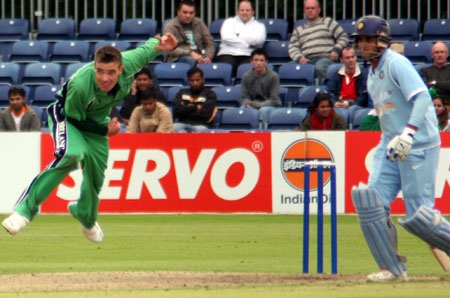 2007 Ireland v India: Roger Whelan (©CricketEurope)
