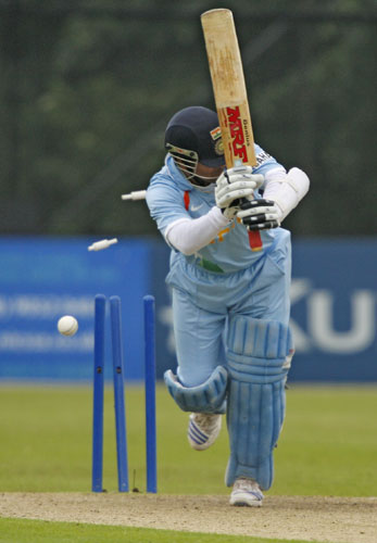 Sachin Tendulkar is bowled (©CricketEurope)