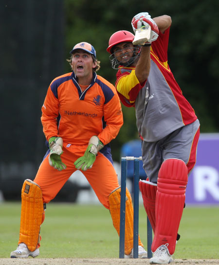 Can ada's Abdool Samad playing a straight drive