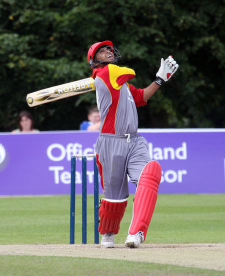 AbdoolSamad skies it and is about to be caught