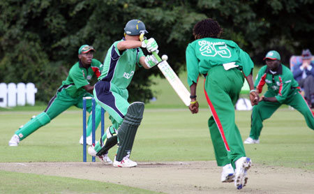 Andre Botha edges to Ouma, but is dropped (©CricketEurope)