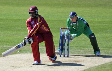 Reverse sweep by Chris Gayle (©CricketEurope)