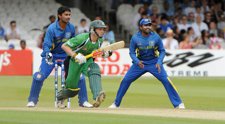William Porterfield batting (©Rowland White/Presseye)