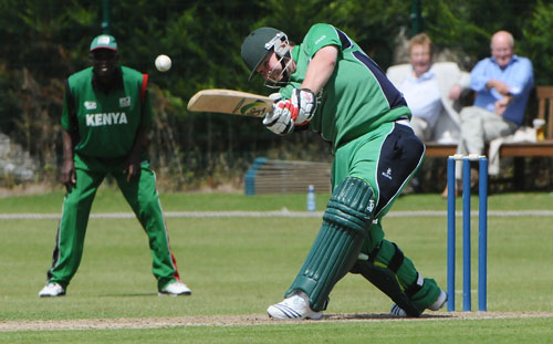 Six hit by Paul Stirling (©Rowland White)