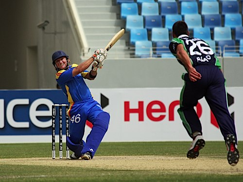 Craig Williams batting (©CricketEurope)