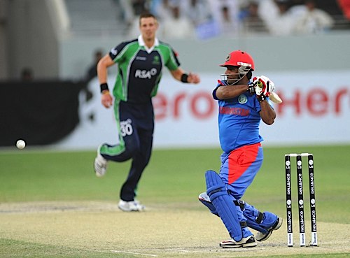 Mohammad Shahzad pulls the ball to the boundary (©CricketEurope)