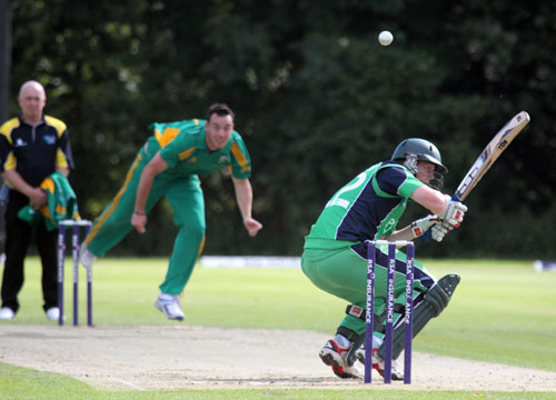 Bouncer from Abbott (©CricketEurope)