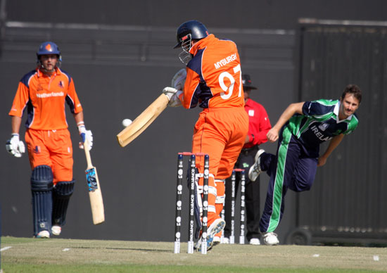 Cut away by Stephan Myburgh (©CricketEurope)