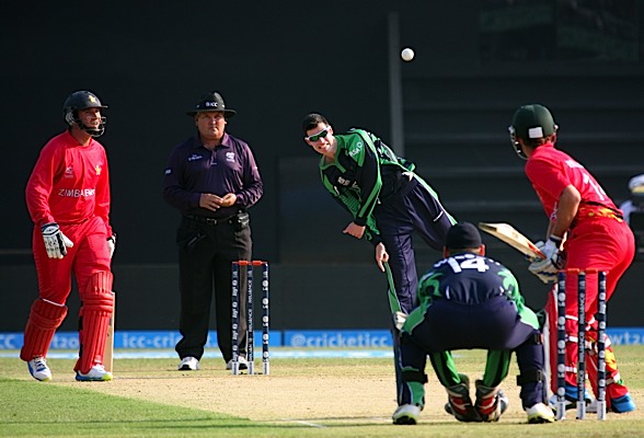 Dockrell took two wickets in an excellent bowling spell (©CricketEurope)