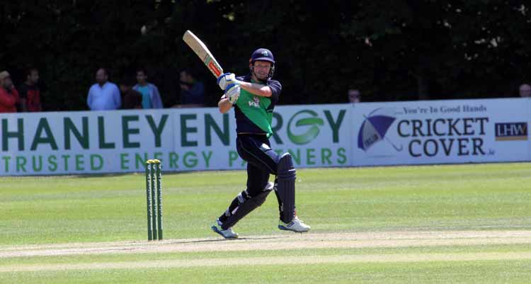 Boundary for Ed Joyce brings up his hundred (©CricketEurope)