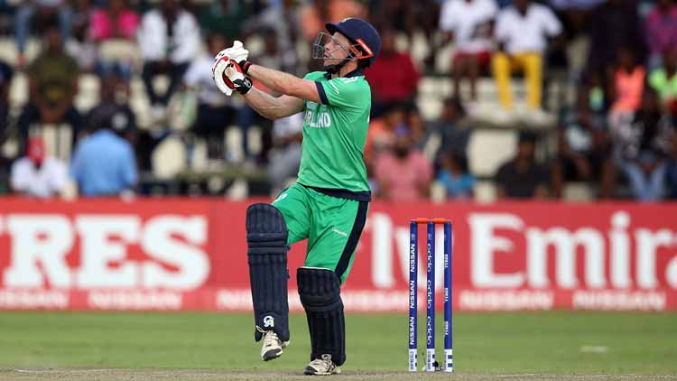Pulled by Ed Joyce (©ICC/Getty Images)