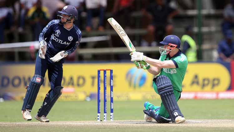 Swept by Niall O'Brien (©ICC/Getty Images)