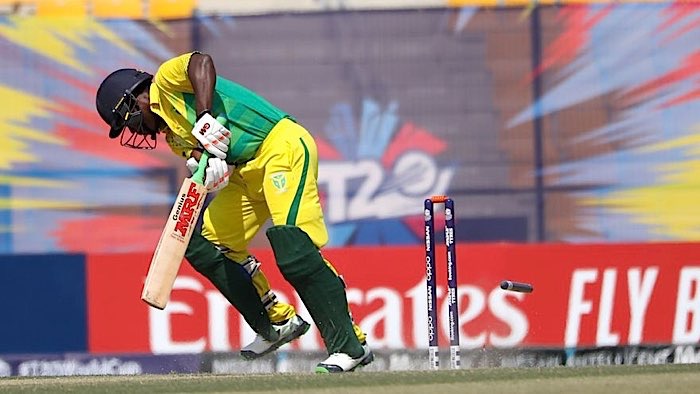 Craig Young bowls Sylvester Okpe (©ICC)
