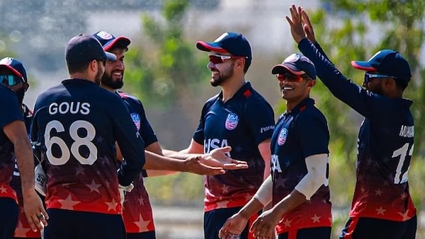 USA celebrate a wicket during the third T20I