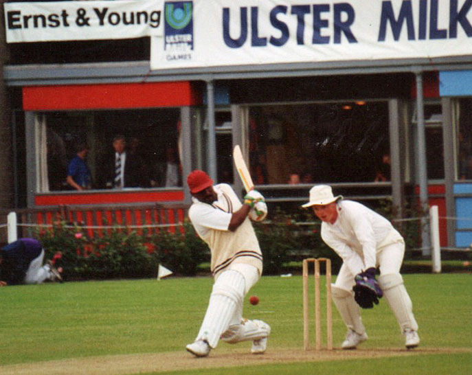 Gordon Greenidge - Brian Millar is the keeper (©Clarence Hiles)