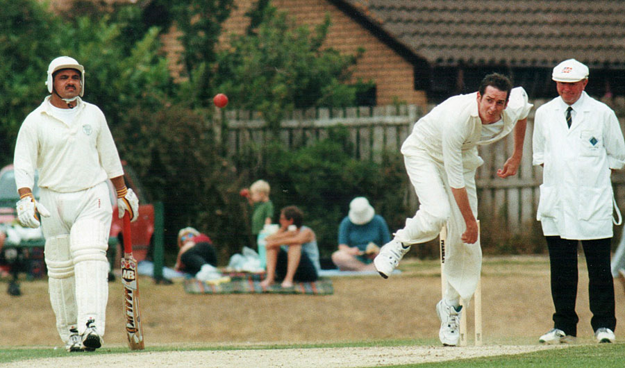 Owen Butler bowling (©Rowland White)