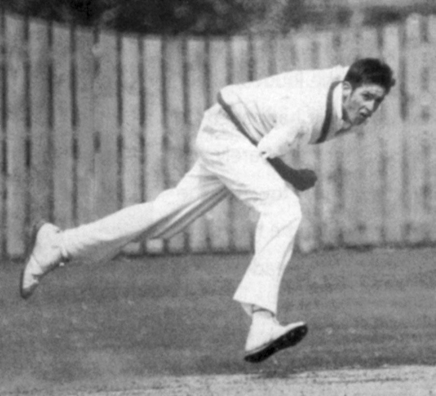 Bowling for Ireland at Eglinton (©Ulster Cricketer)