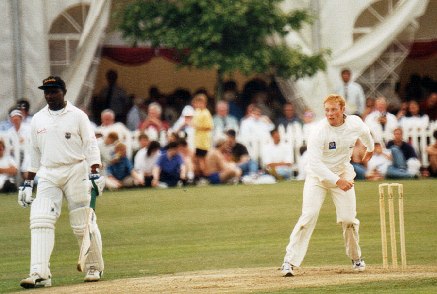 1995 Ireland v West Indies: Neil Doak bowling for Ireland (©Clarence Hiles)