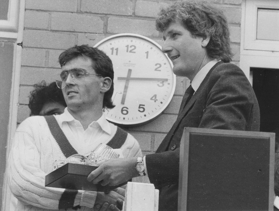 1986 Ireland v India: Jon Garth receives the Man of the Match award from Bob Willis (©Ulster Cricketer)