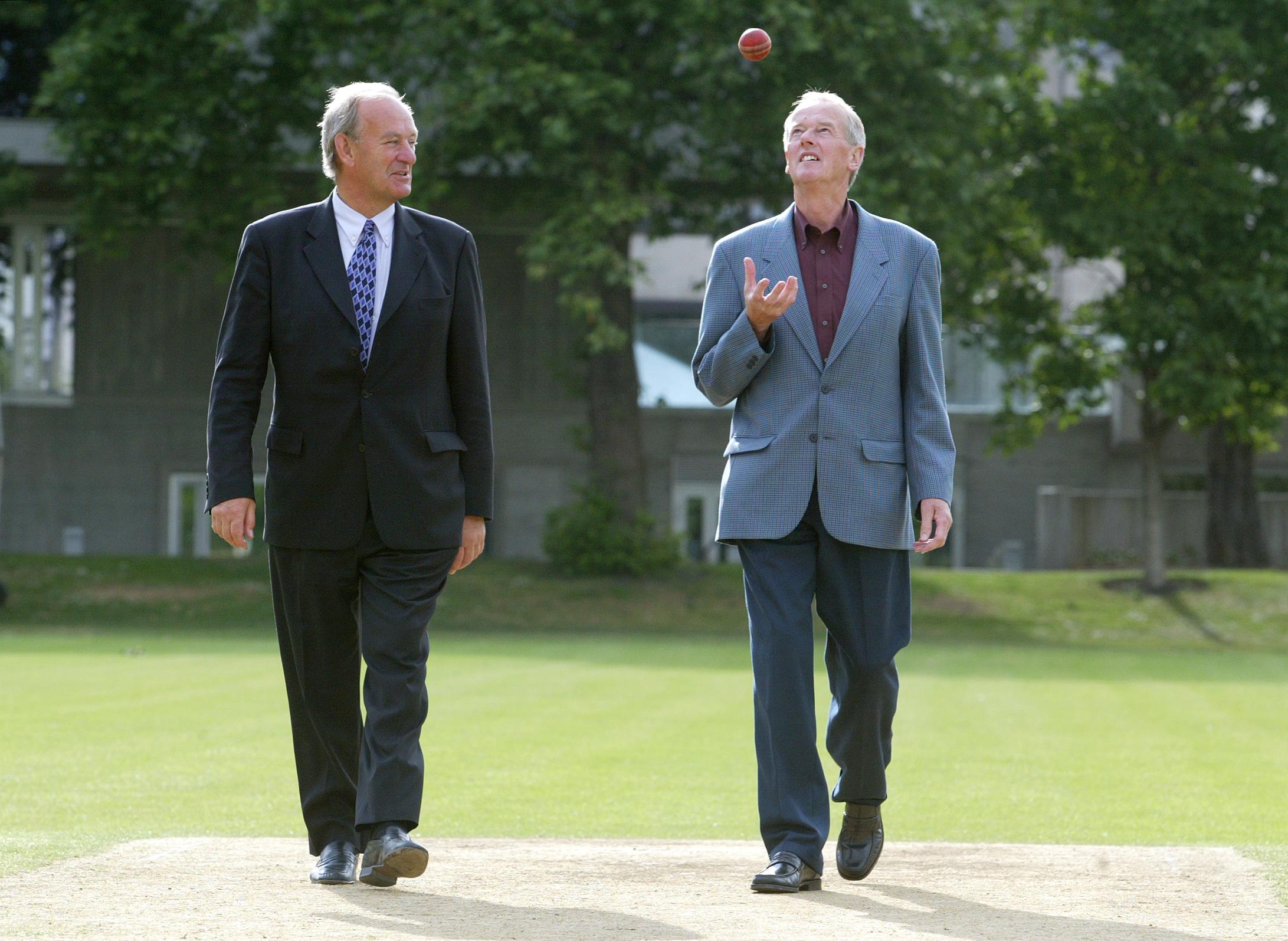 2003: Alec O'Riordan (left) and Dougie Goodwin return to the scene of their triumph at Sion Mills (©INPHO)
